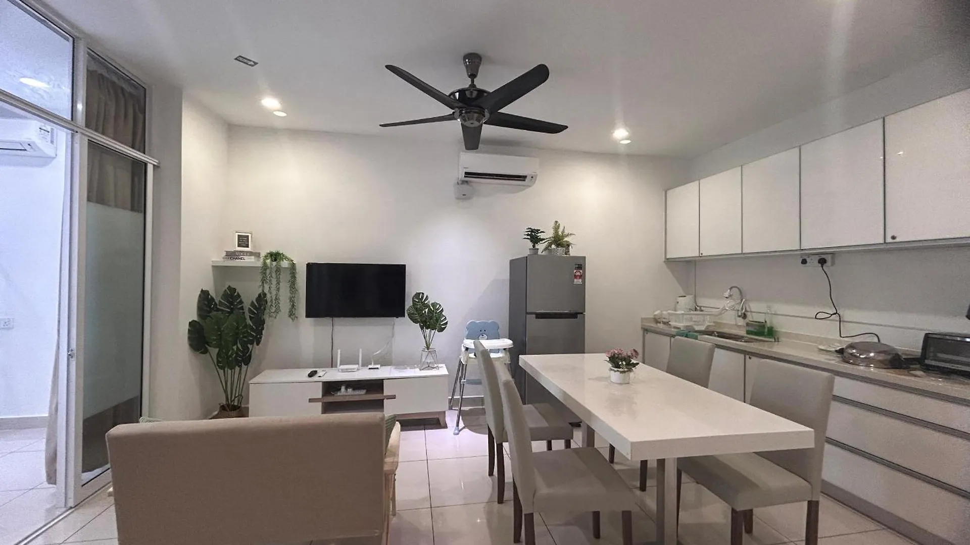 City View & Sea View Mansion One Gleneagles Gurney Komtar George Town By Cozy Cottage Haven